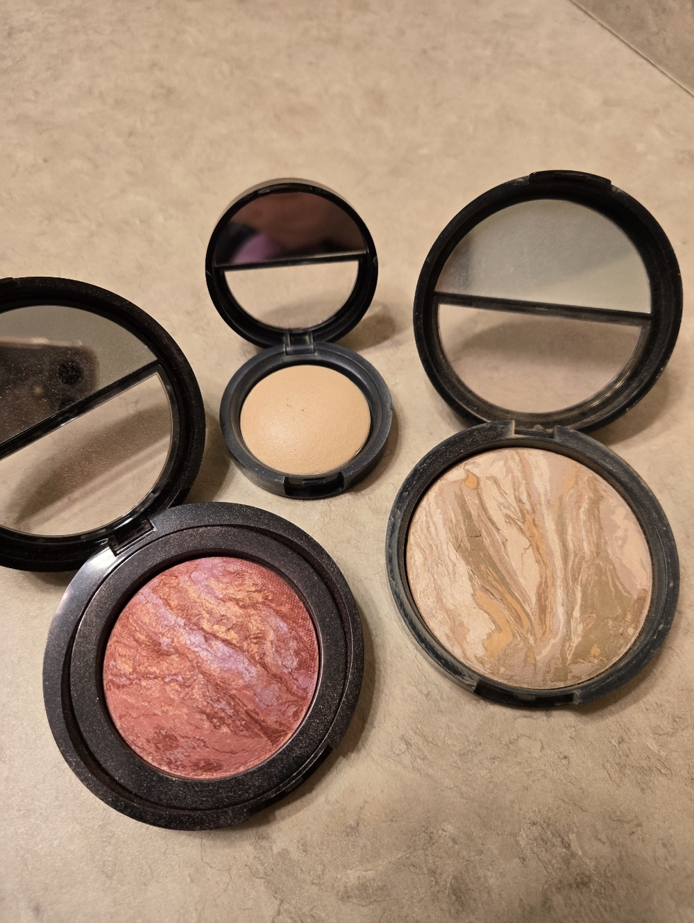 Laura Geller Fair Baked, Tropic Hues Blush & French Vanilla Highlighter Trio - Picture 2 of 2